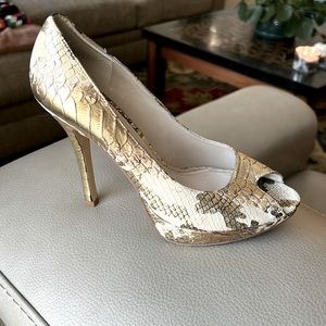 Aldo snake skin peep-toe pump 38 / 7.5-8